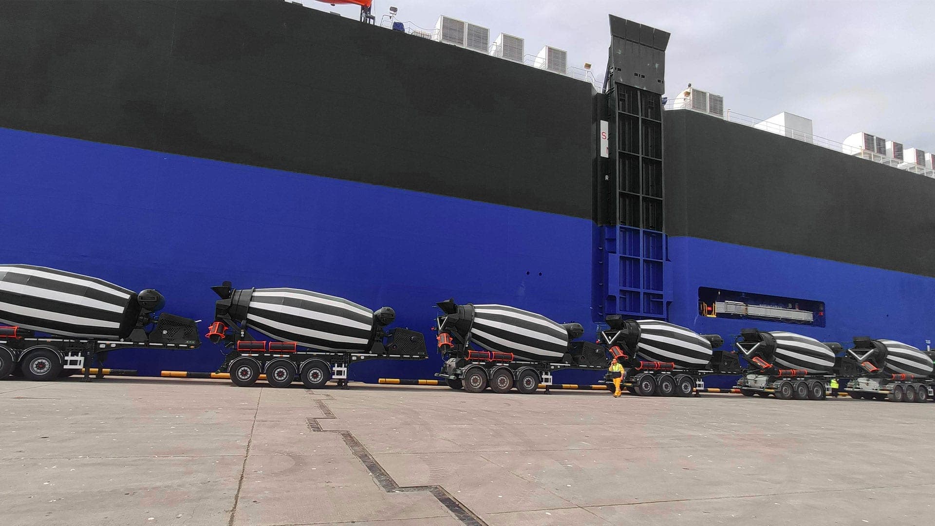 Concrete Mixer Trailers